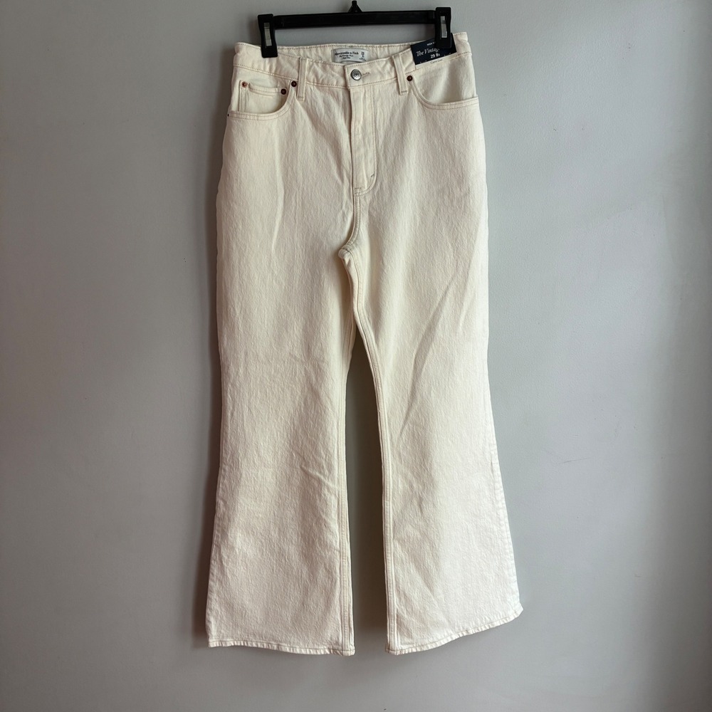 Abercrombie Fitch Vintage Flare Jeans Womens 29/8 Short Cream High Rise Curve